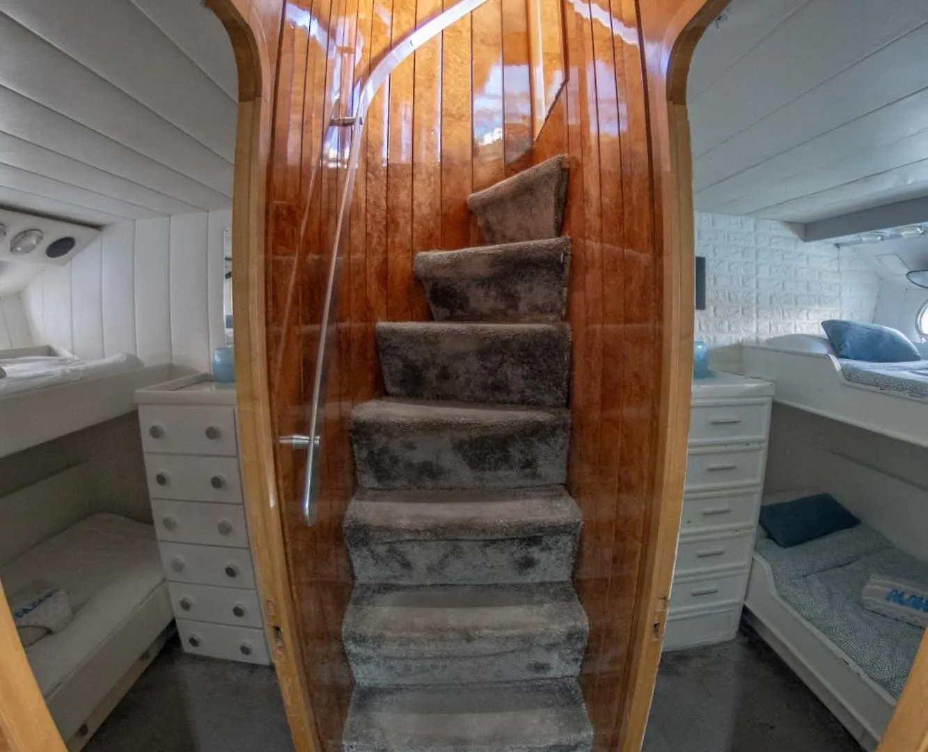 Hotel Boat Aloha Sant Adrià de Besòs