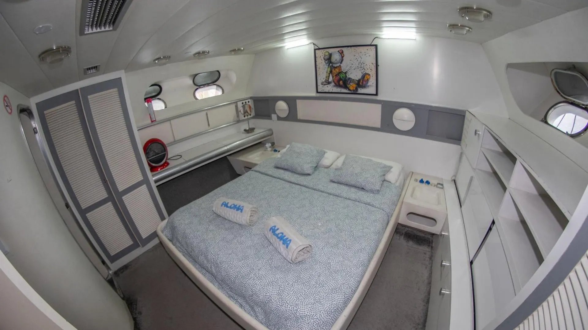 Hotel Boat Aloha Sant Adrià de Besòs Spagna