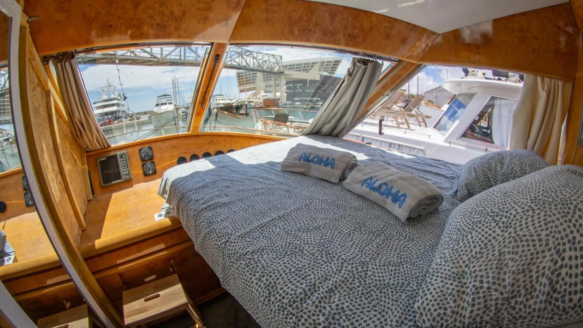Boat Aloha Hotel Sant Adria de Besos 0*,  Spain